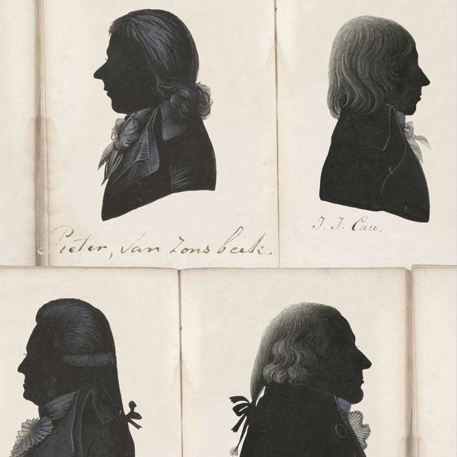 Dutch Portraits-behang-Tapete-Mind the Gap-White-300 cm (standaard)-WP20185-Selected Wallpapers