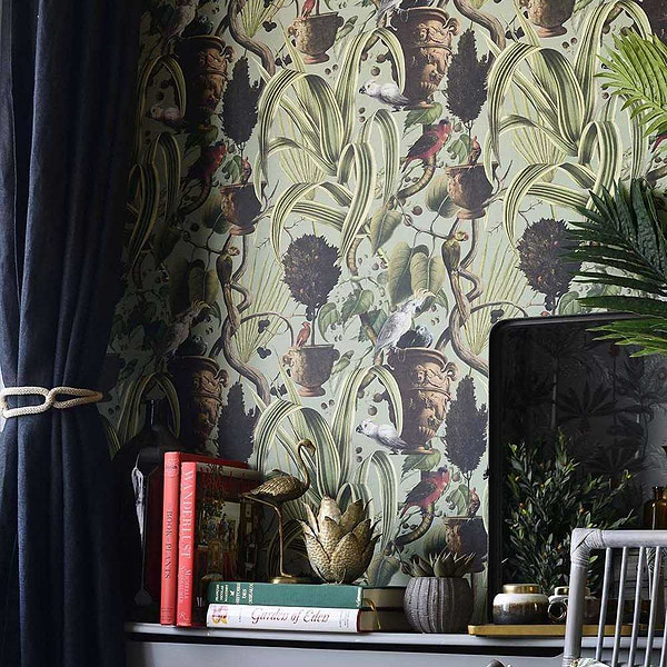 Exotic Menagerie-behang-Tapete-Mind the Gap-Selected Wallpapers