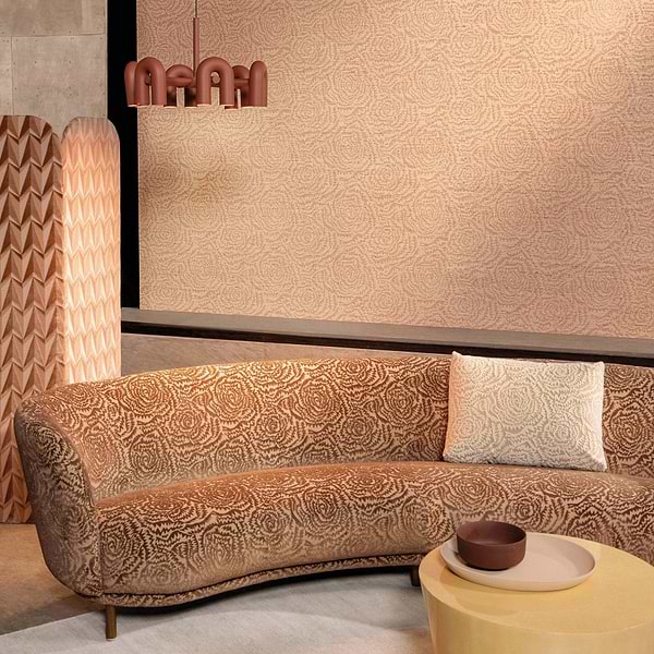 Jagged Roses-Behang-Tapete-Kirkby Design-Selected Wallpapers