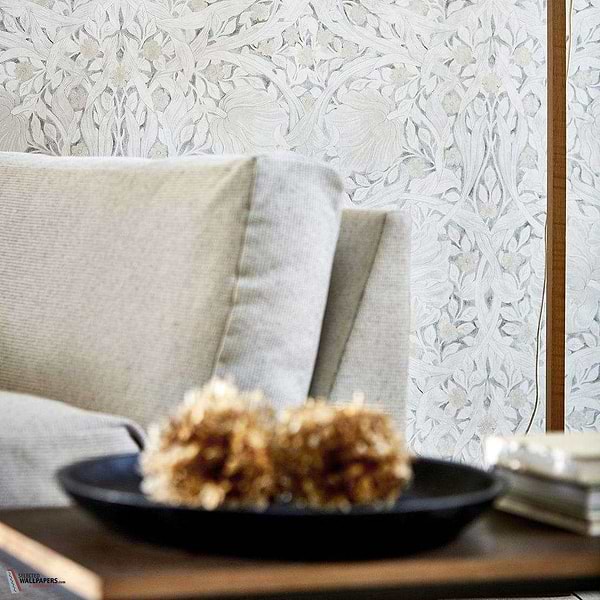 Pure Pimpernel-behang-Tapete-Morris & Co-Selected Wallpapers
