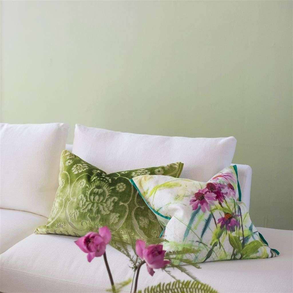 Saraille-behang-Tapete-Designers Guild-Selected Wallpapers