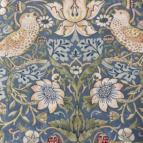 Strawberry Thief stof-Fabric-Tapete-Morris & Co-Slate/Vellum-Meter (M1)-226713-Selected Wallpapers