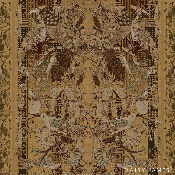 The Herald Ocher behang-behang-Daisy James-Ocher-Vinyl-M2-Selected Wallpapers &amp; Interiors