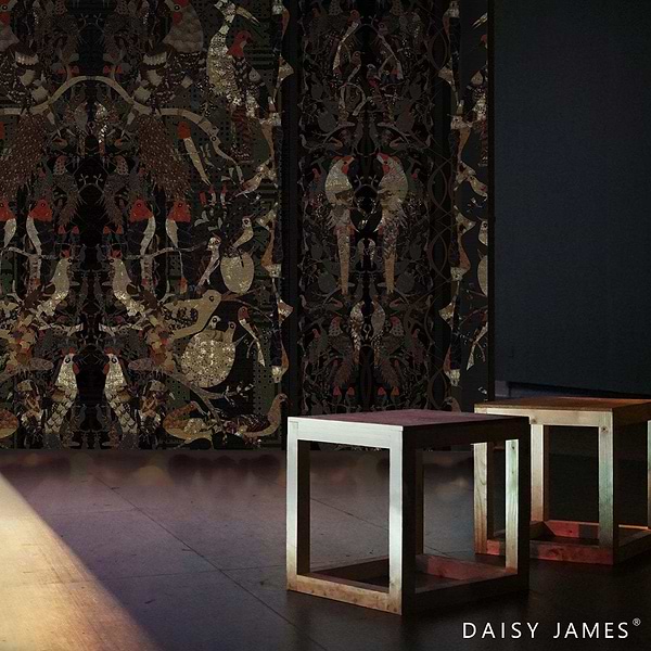 The Herald behang-behang-Daisy James-Selected Wallpapers &amp; Interiors
