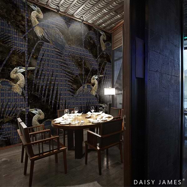The Heron behang-behang-Daisy James-Selected Wallpapers &amp; Interiors