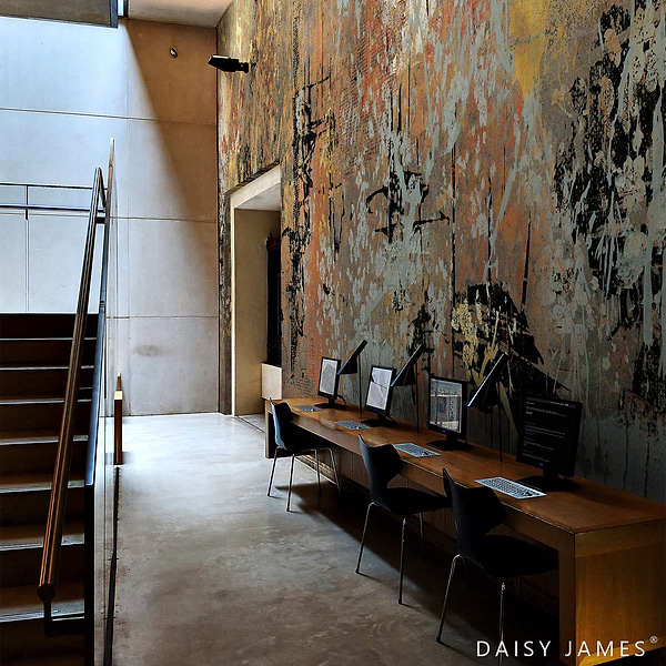 The Splash NO2-Behang-Tapete-Daisy James-Selected Wallpapers