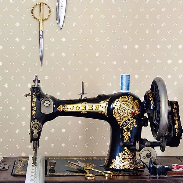 Victorian Star-Behang-Tapete-Cole & Son-Selected Wallpapers