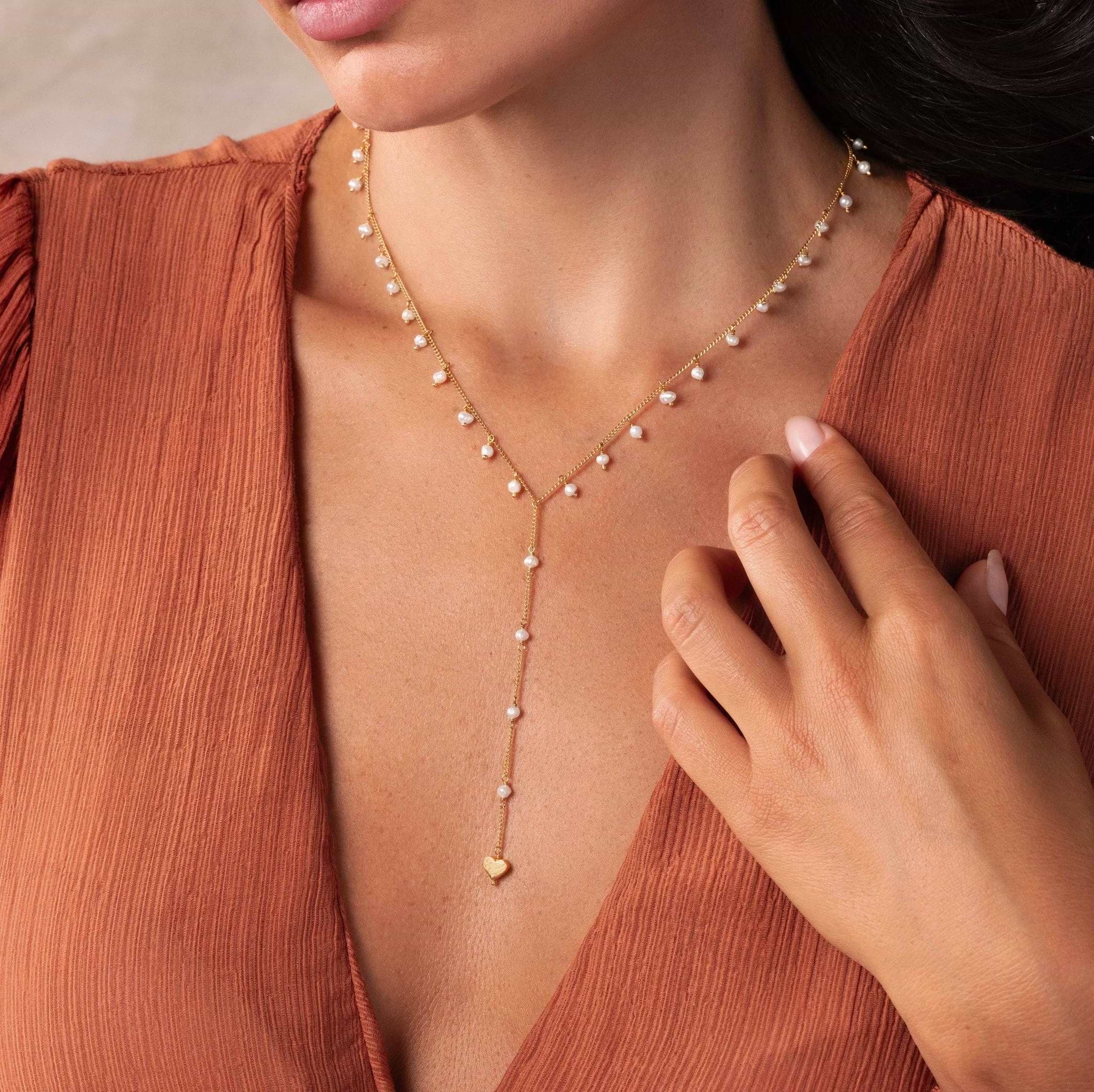 Picture of Timeless Love Heart Pearl Lariat Necklace