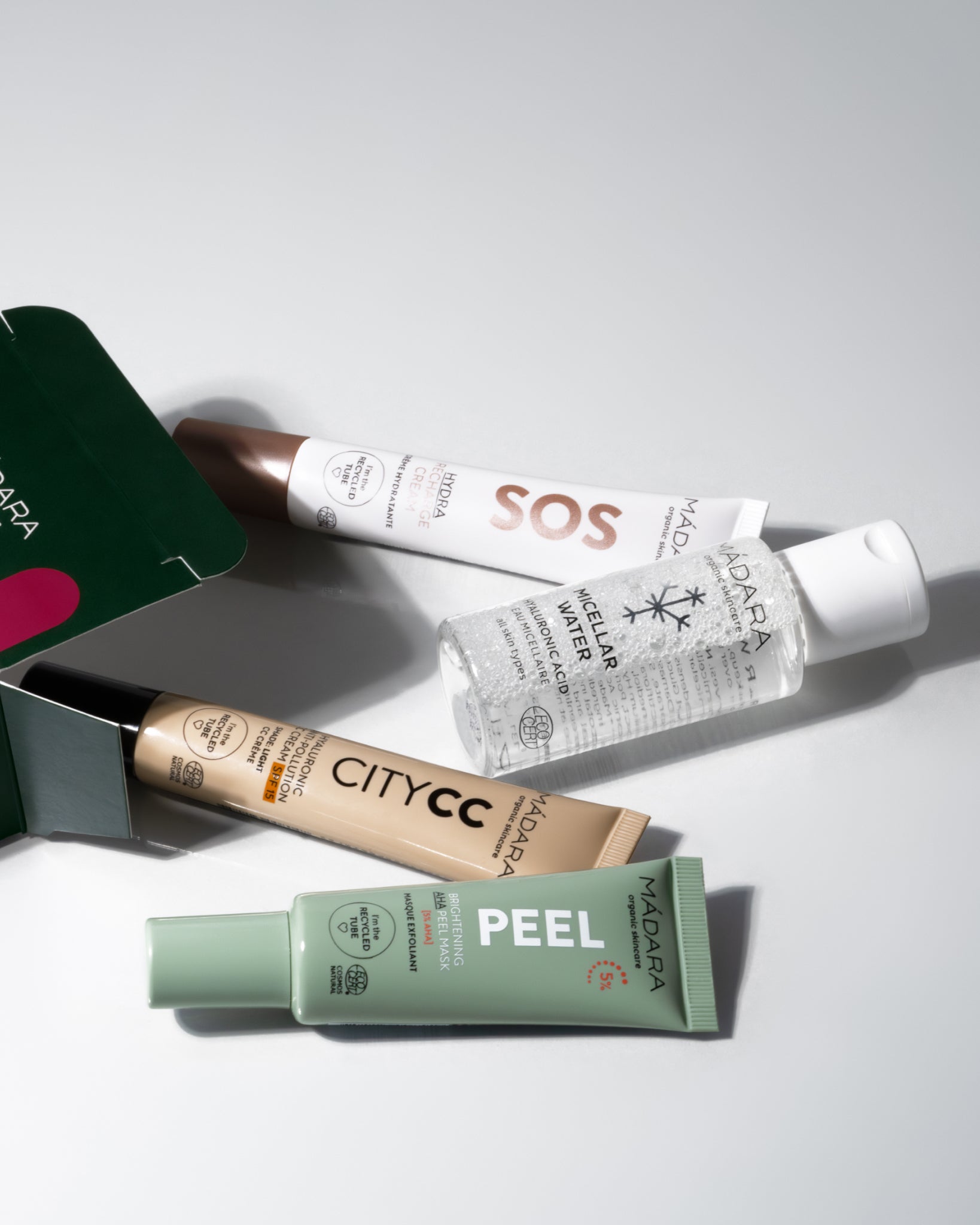 MÁDARA Organic Skincare bestsellers mini medium A0033 product photo on plain background.