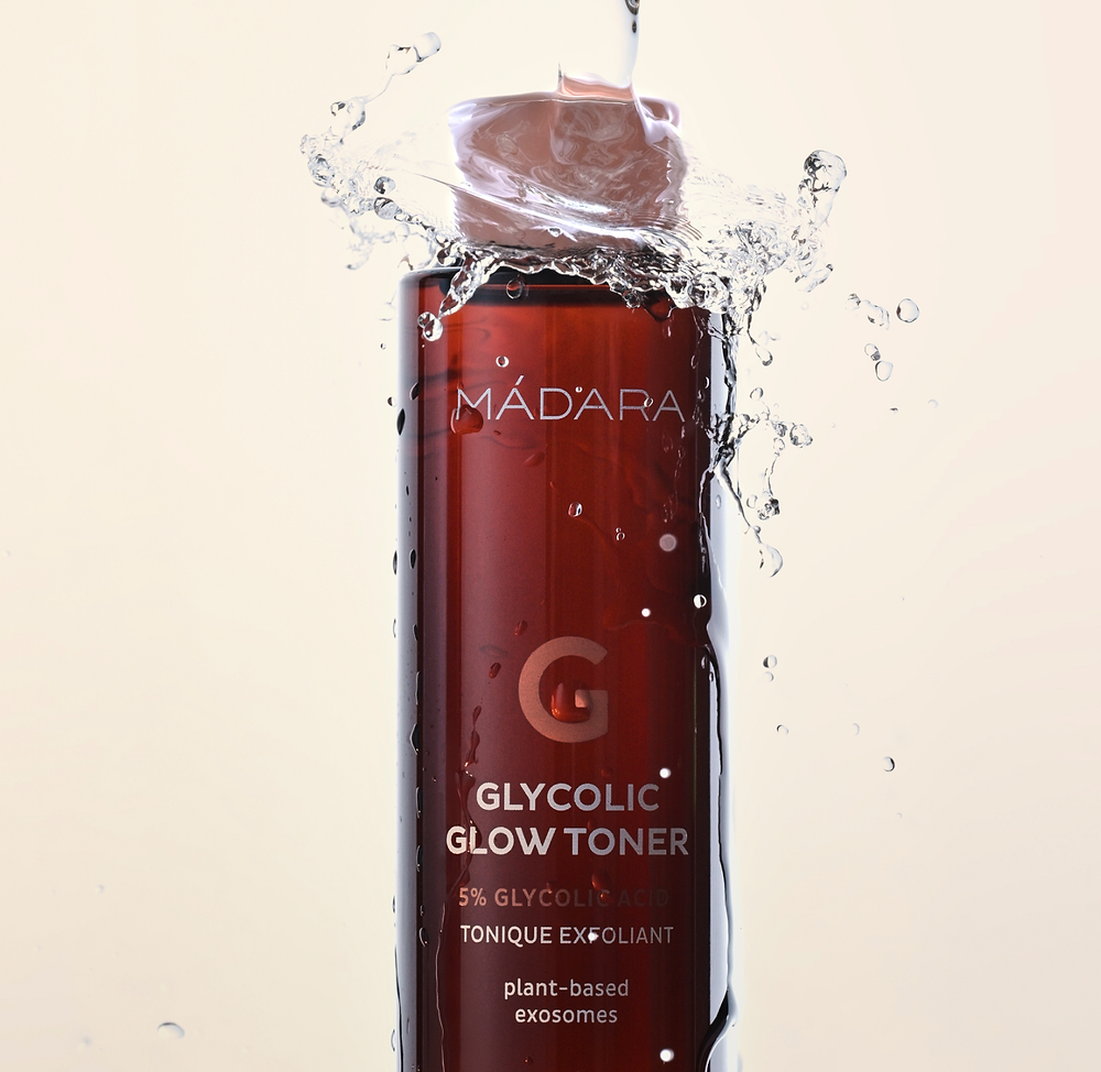 MADARA Glycolic Glow Toner bottle