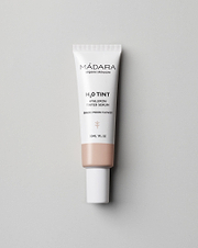 MÁDARA Organic Skincare hyaluron tinted serum moon flower A3512 serum product photo on plain background.