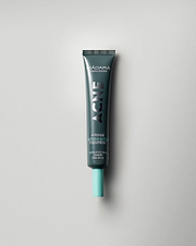 MÁDARA Organic Skincare intense blemish pore treatment A2202 product photo on plain background.
