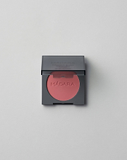 MÁDARA Organic Skincare mineral cheek blusher cold cheeks A6823 product photo on plain background.
