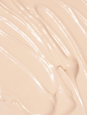 Close-up of Madara Luminous Perfecting Concealer texture in shade VANILLA 15
