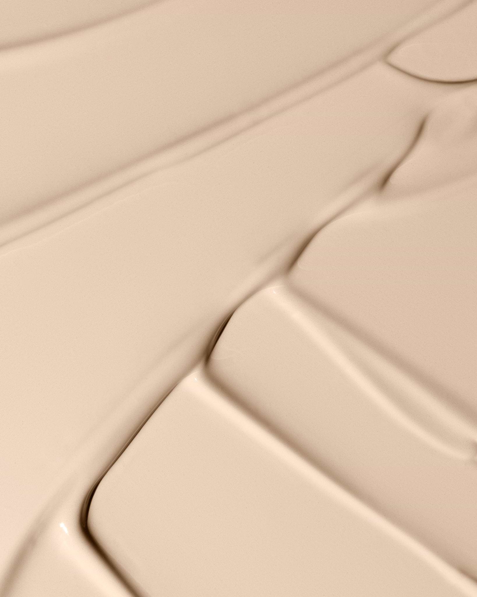 Texture close-up of MÁDARA Organic Skincare skinonym stone A6087 �swatch demonstrates consistency and finish.