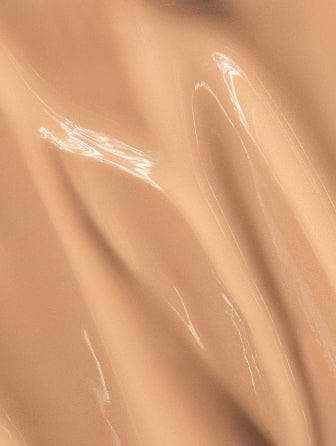 Madara Skin Equal Soft Glow foundation texture of shade sand