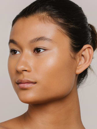 Madara Skin Equal Soft Glow foundation model wearing shade olive
