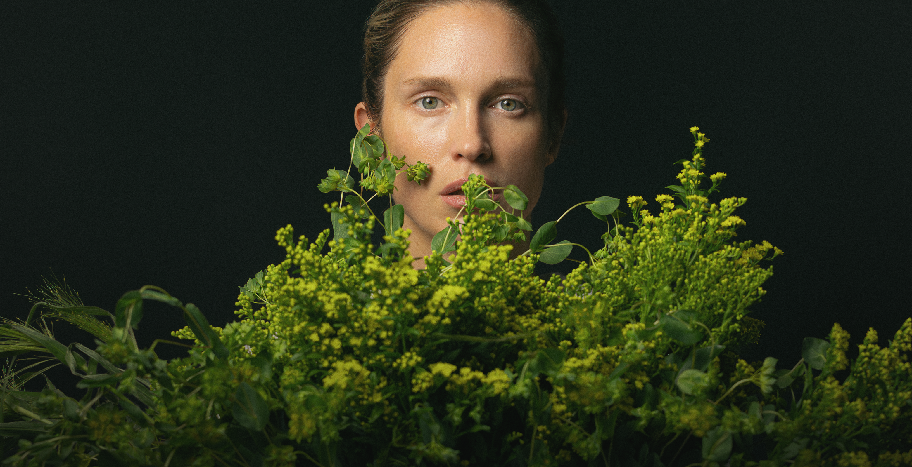 madara deep moisture homepage banner 