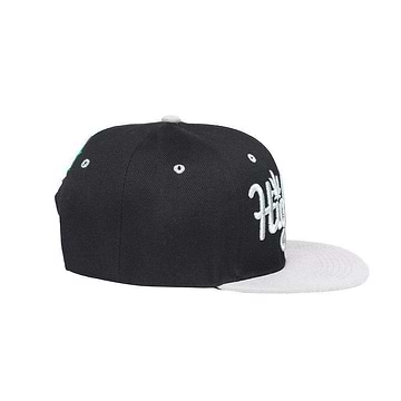 Simple snapback cap fashion item apparel with a 'Highlife' wording and weed leef pot design in Black and Silver