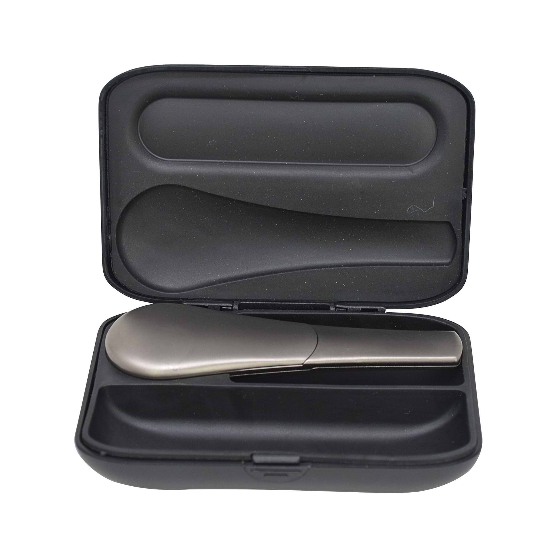 3.5 inch magnetic travel hand pipe smoking device in a discreet spoon shape in stylish metallic colors in an elegant case