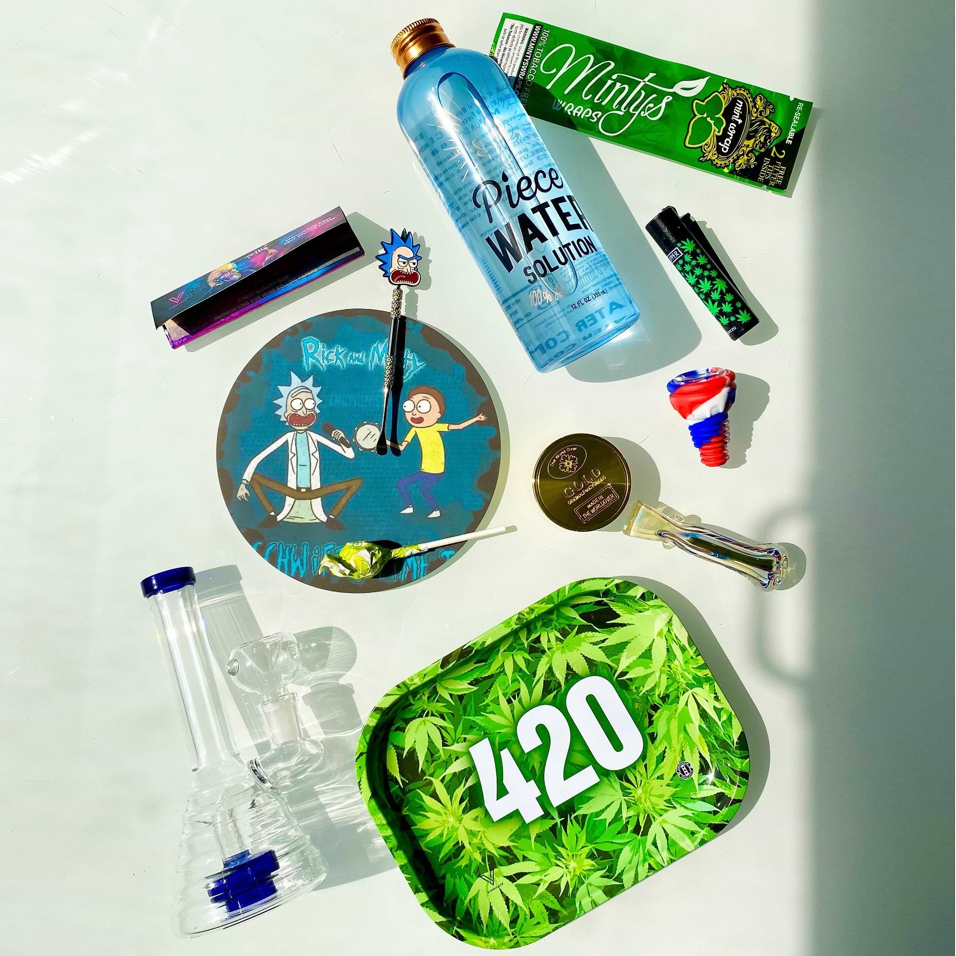 The April Bud to Bud Box '21 - Everything 420