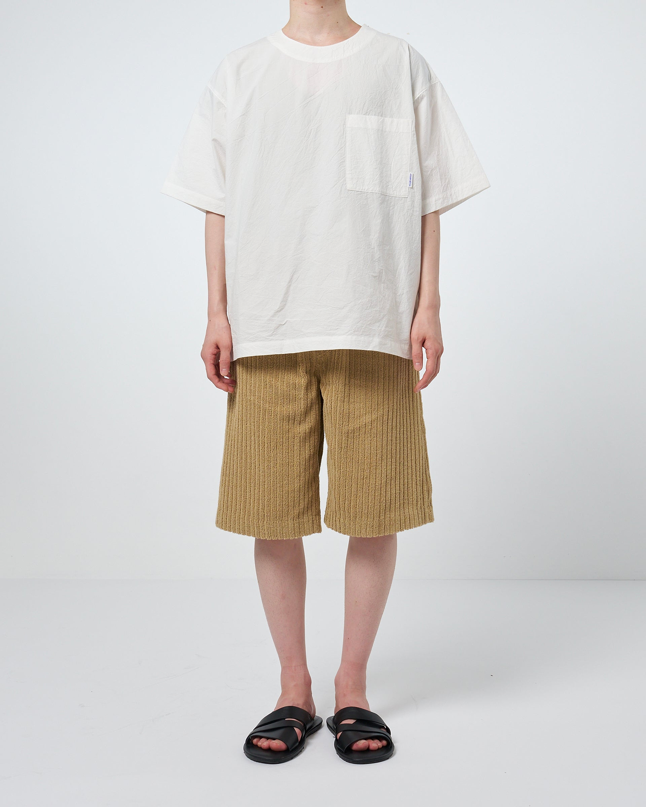 着用サイズ36／身長175cm