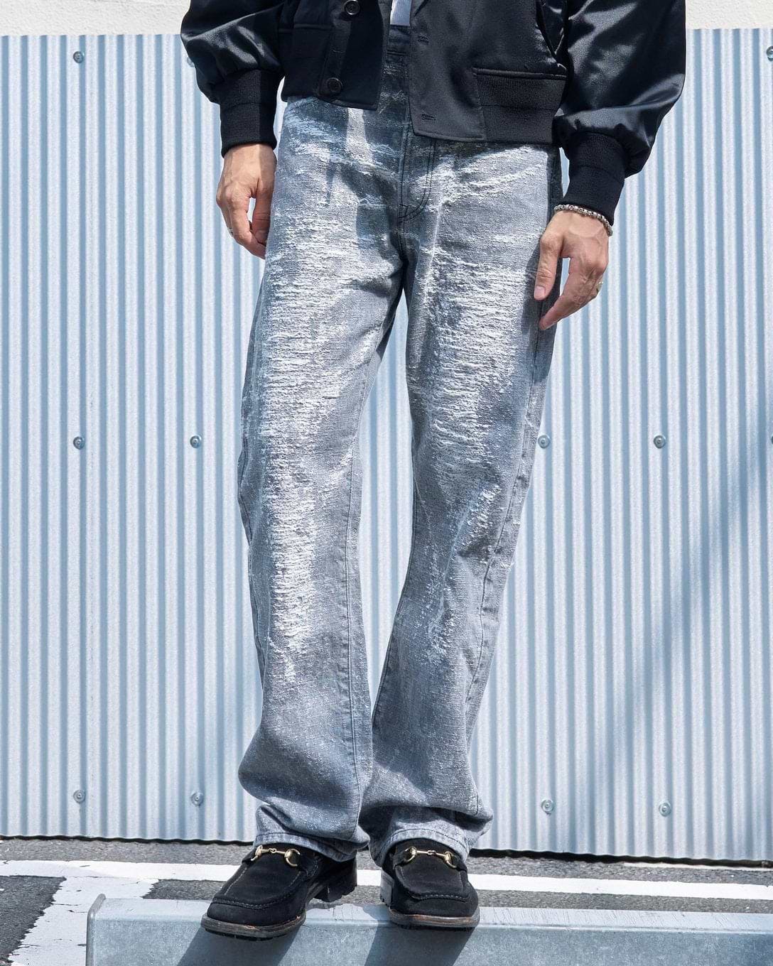 ストレートデニムパンツ