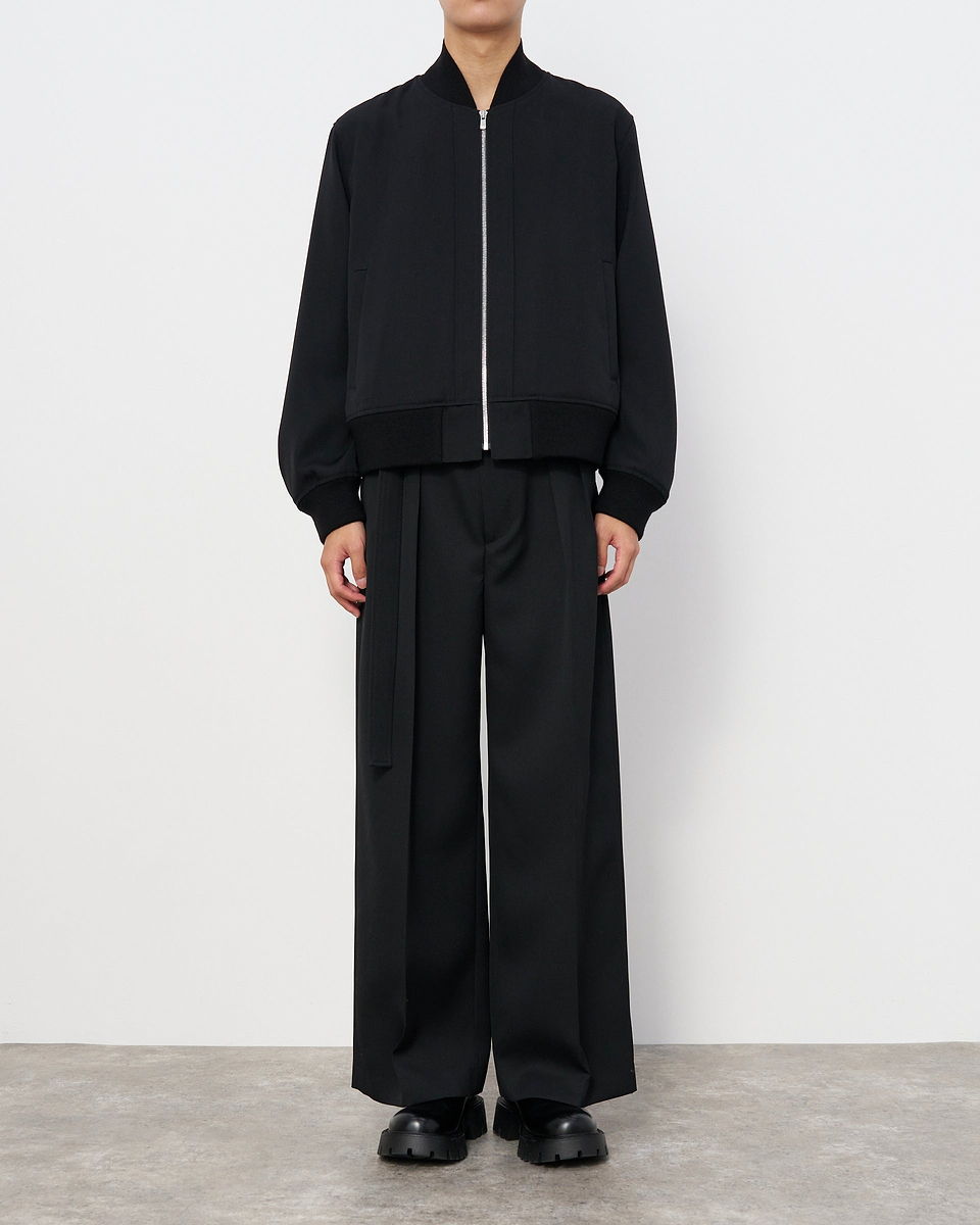 着用サイズ：2（身長180cm）