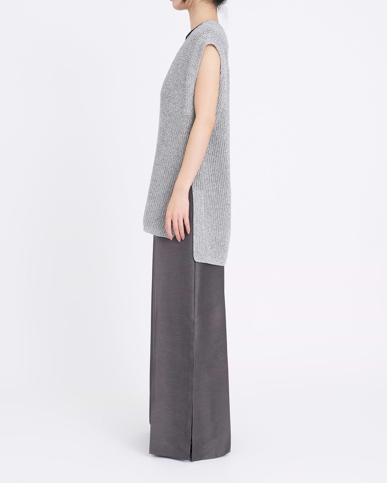 【25SS】シルク和紙リリヤーン Vネックベスト