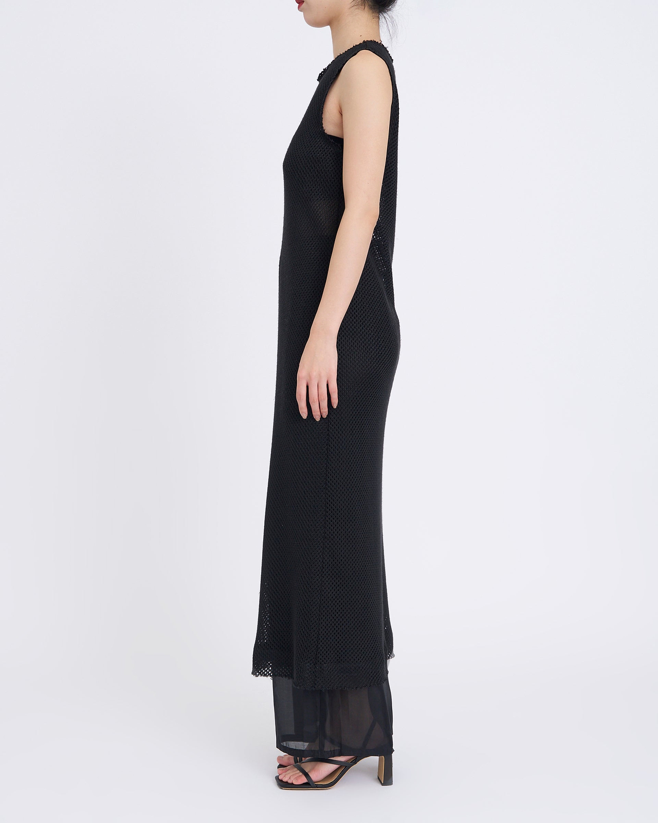 【25SS】ラッセルスリーブレスドレス