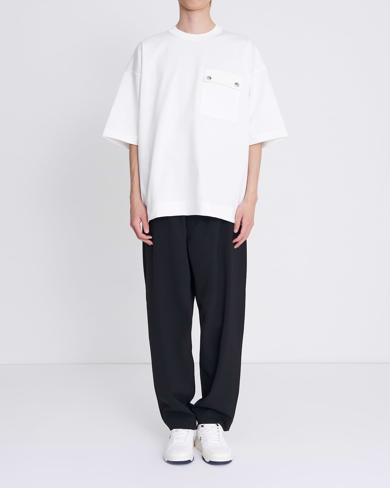 着用サイズ46/身長175cm