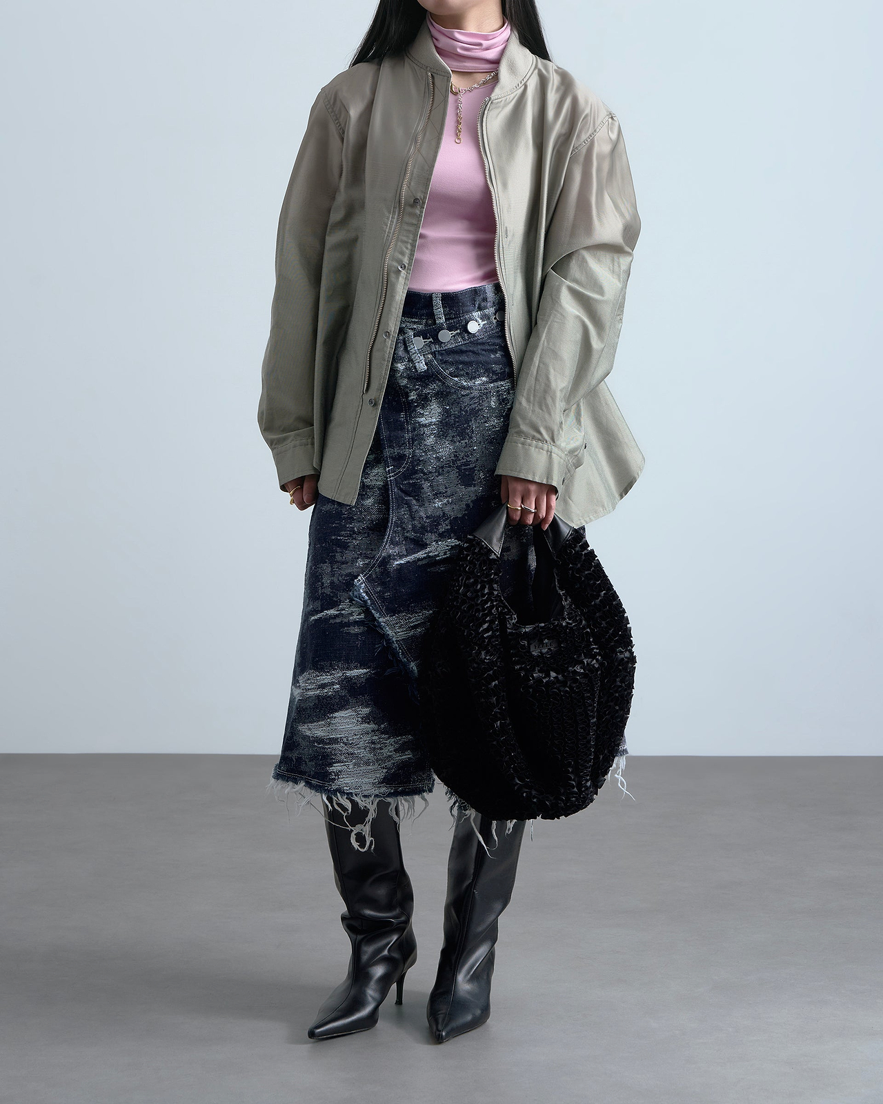 着用サイズFREE／身長165cm（スタッフスナップ）