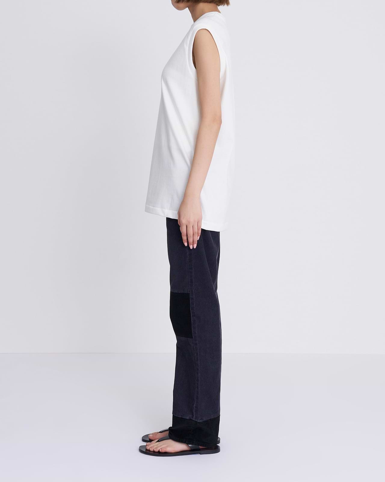 【25SS】1P HANES T-SHIRTS SHIRO / スリーブレスTシャツ