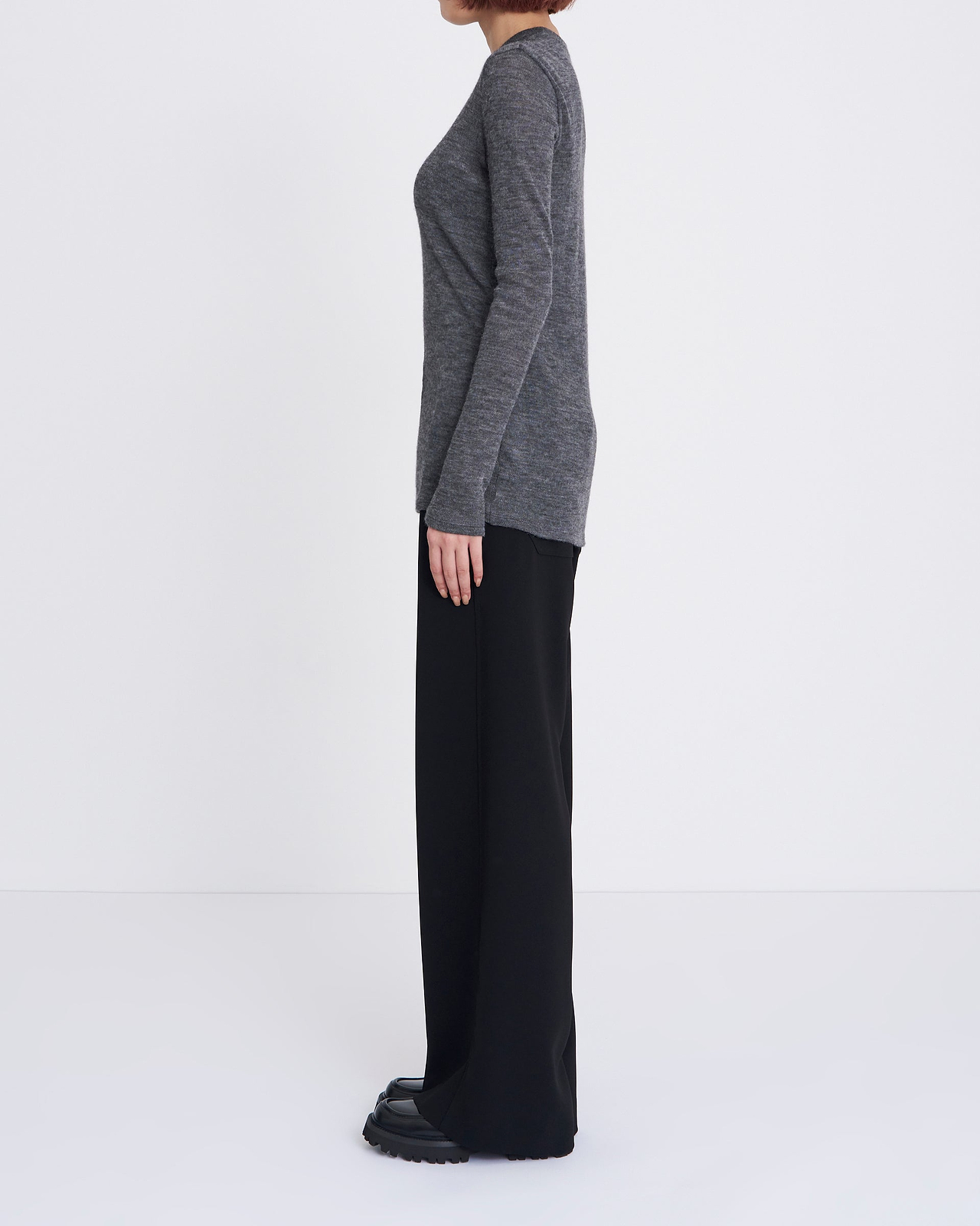 【25AW】ベビーアルパカ サーキュラーリブ（クルーネック）
