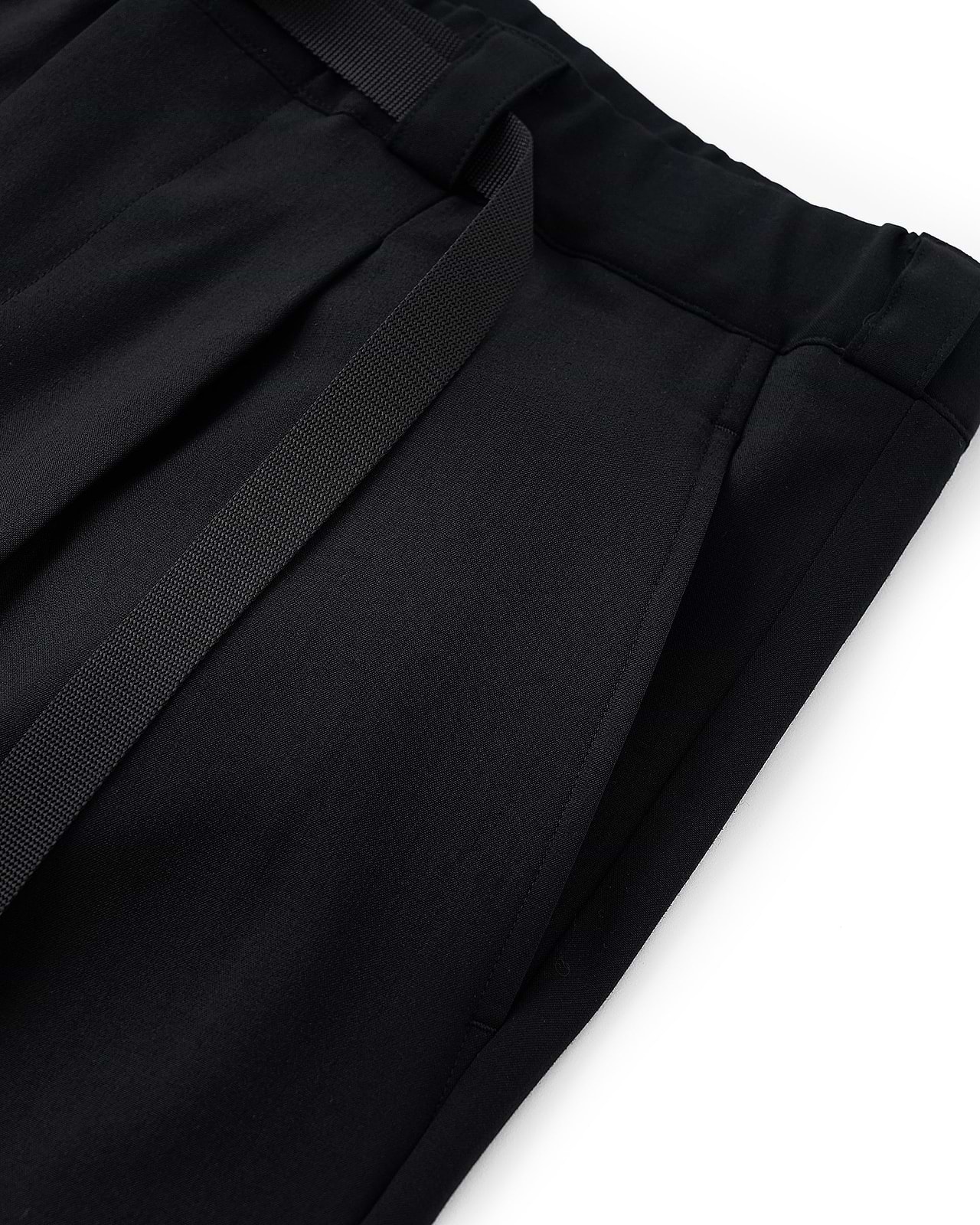 【25AW】テープベルト1タックパンツ