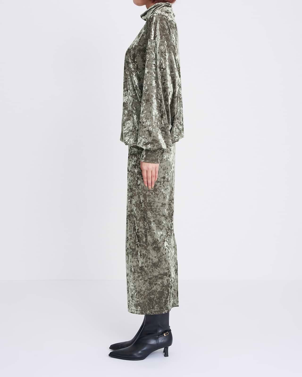 【25AW】ルナベロアトップ