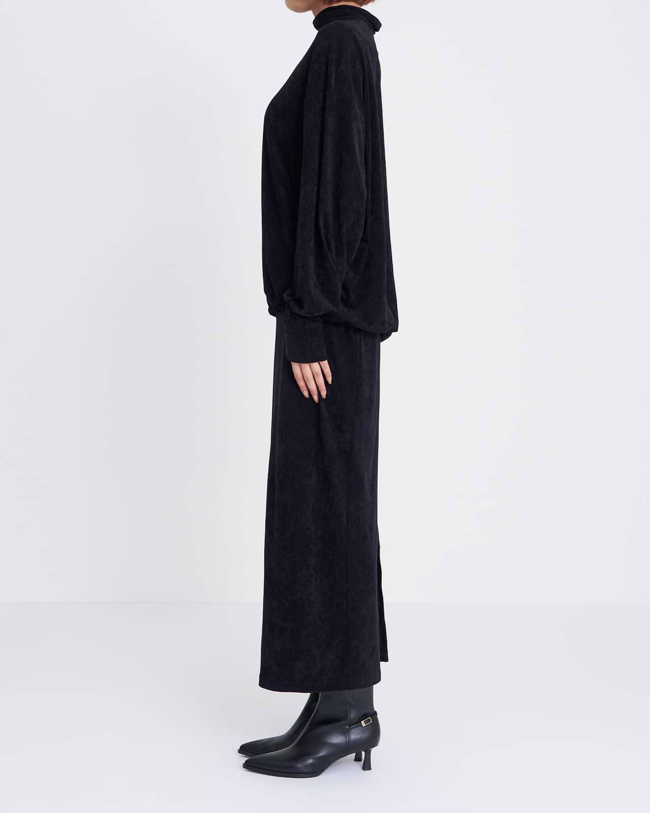 【25AW】ルナベロアトップ
