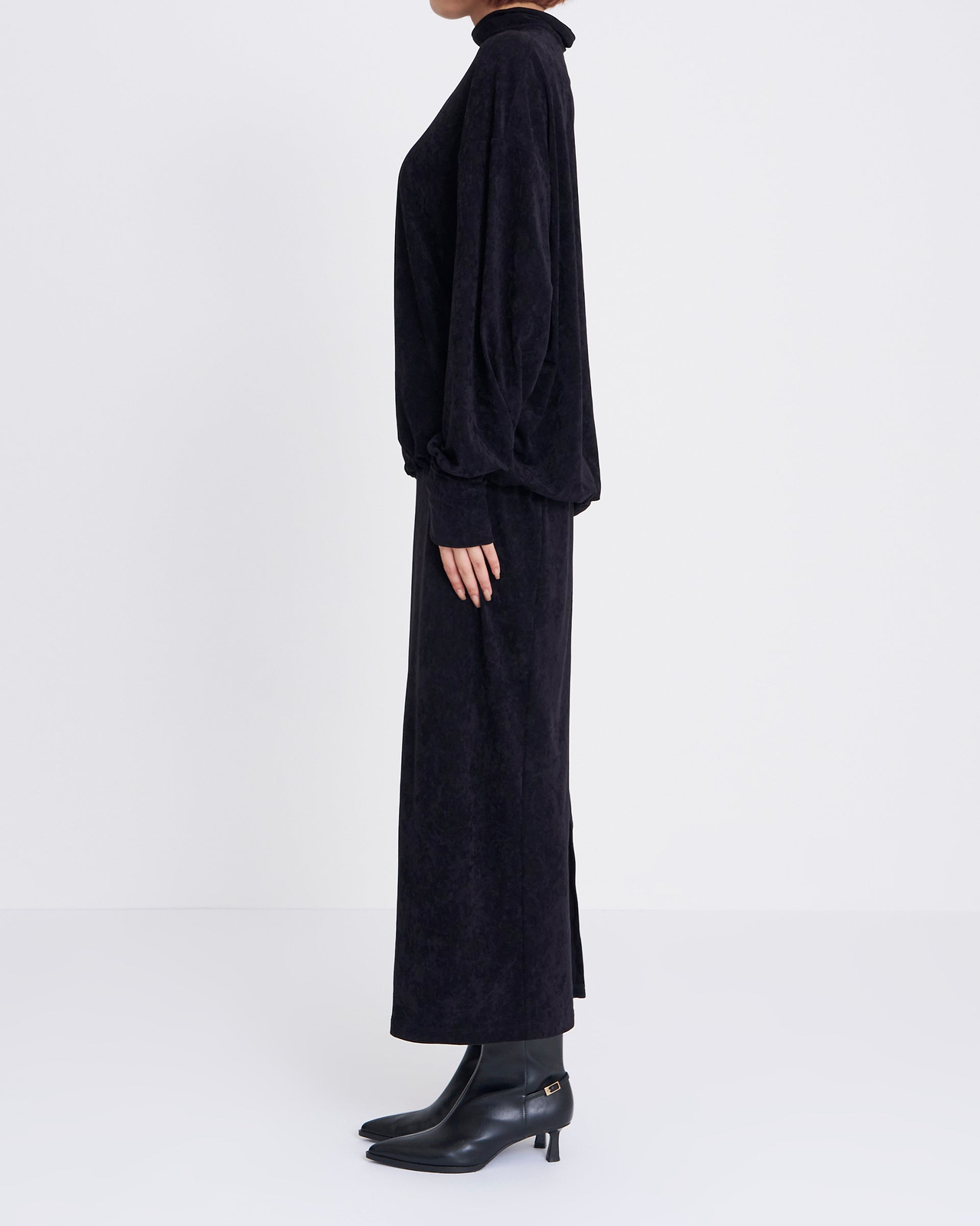 【25AW】ルナベロアトップ