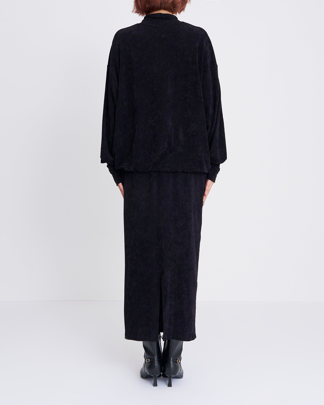 【25AW】ルナベロアトップ