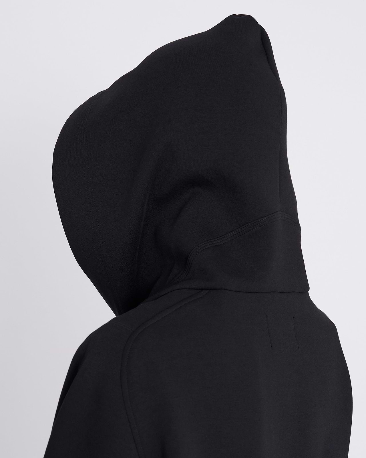 【25AW】エコーエンブロイダリーフーディー