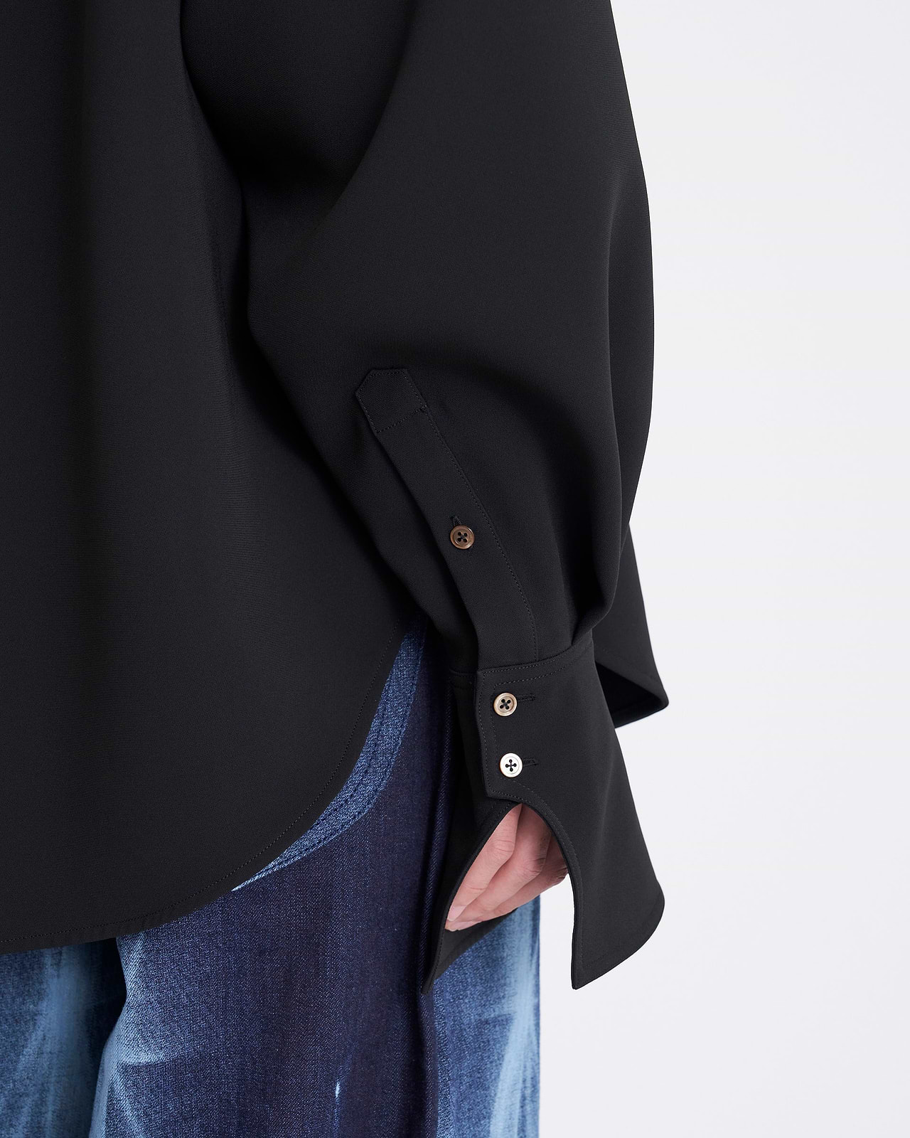 【25AW】Oブラウス