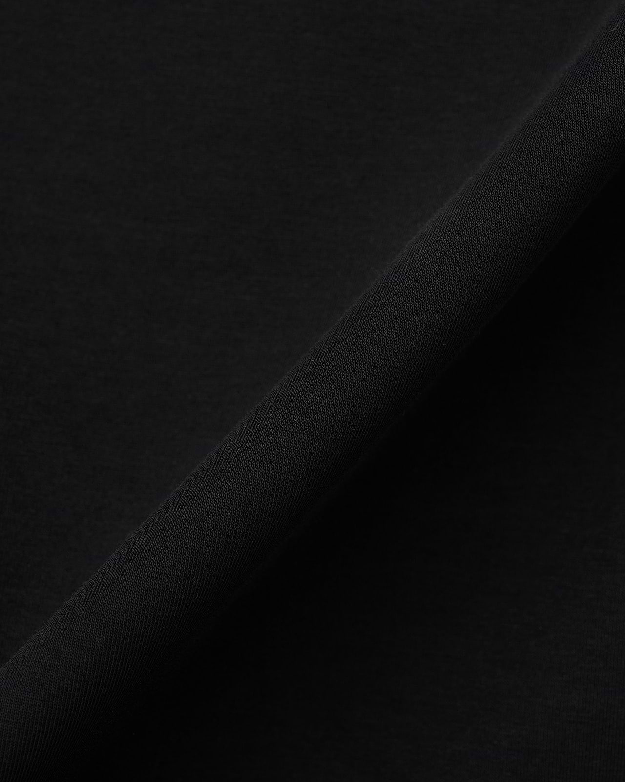 【25AW】エコーエンブロイダリーフーディー