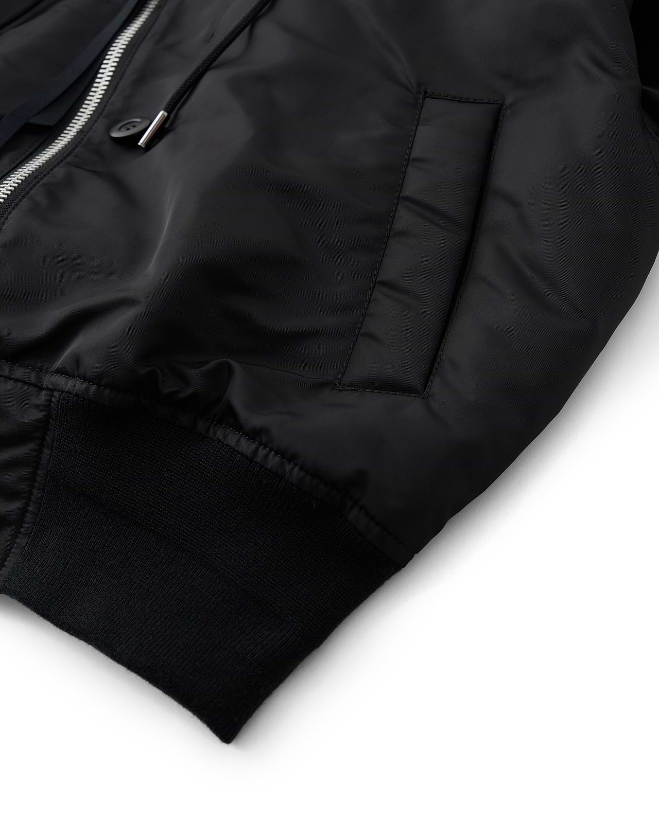 【25AW】ノッチドラペルフードMA-1