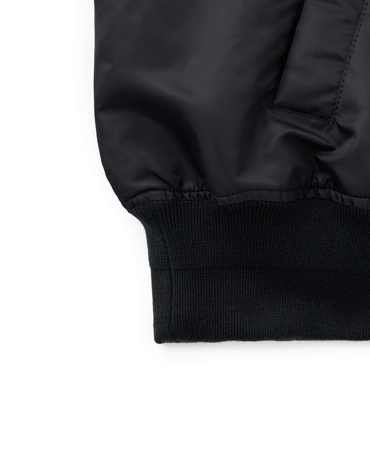 【25AW】ノッチドラペルフードMA-1