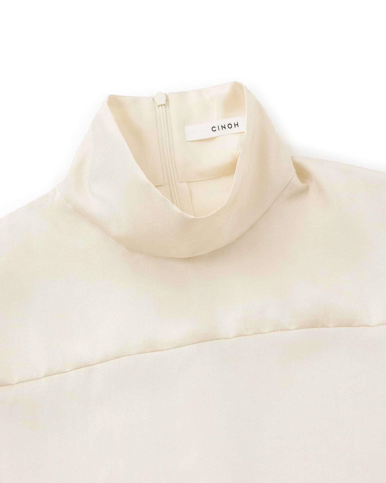 【25AW】サテンハイネックブラウス