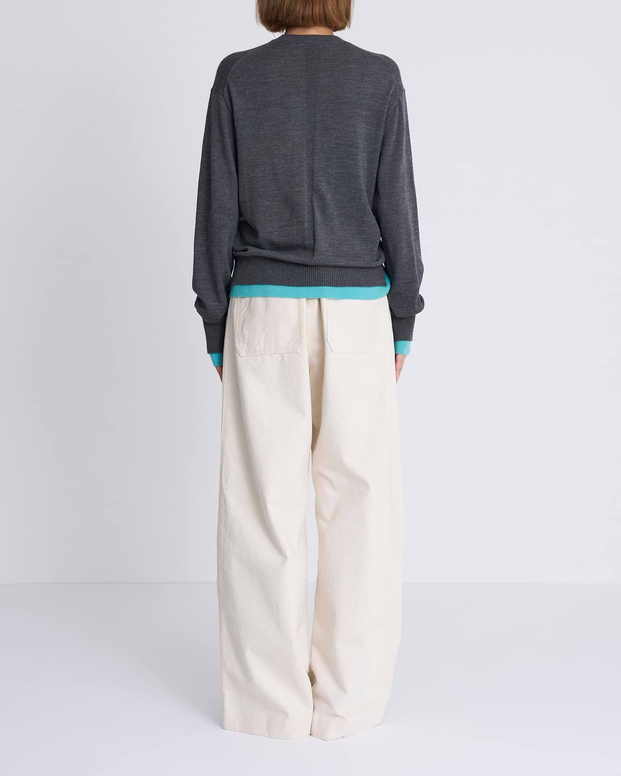 【25AW】バイカラートリムニット