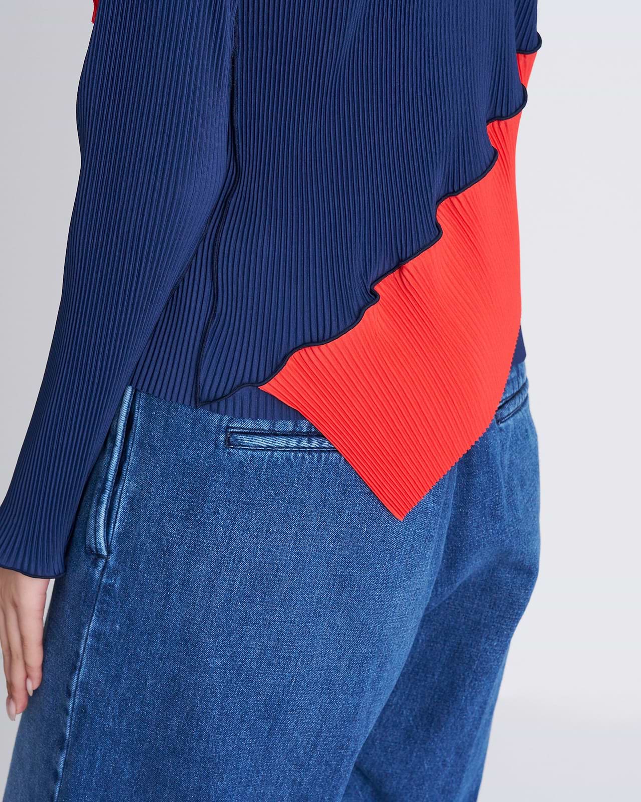 【25AW】スパイラルウェーブロングスリーブトップス(ハイネックタイプ)