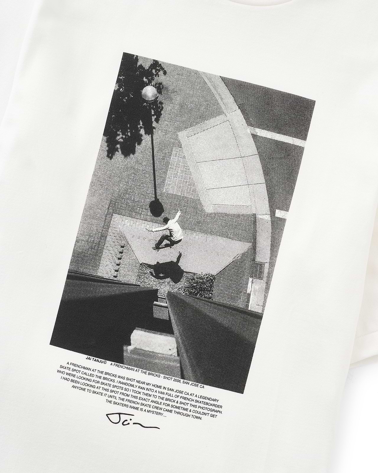 【25AW】ジャイ・タンジュ "FRENCH MAN AT THE BRICK" S/S Tシャツ