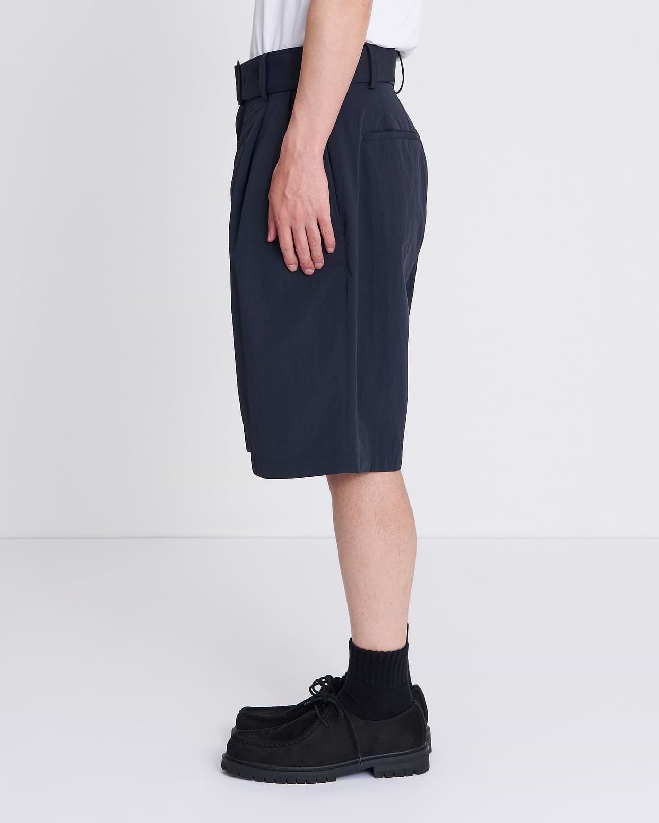 【25SS】ナイロンツータックハーフパンツ