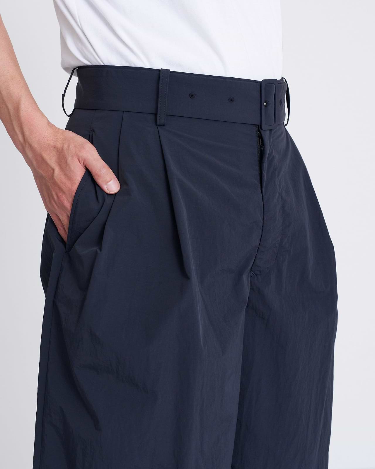 【25SS】ナイロンツータックハーフパンツ